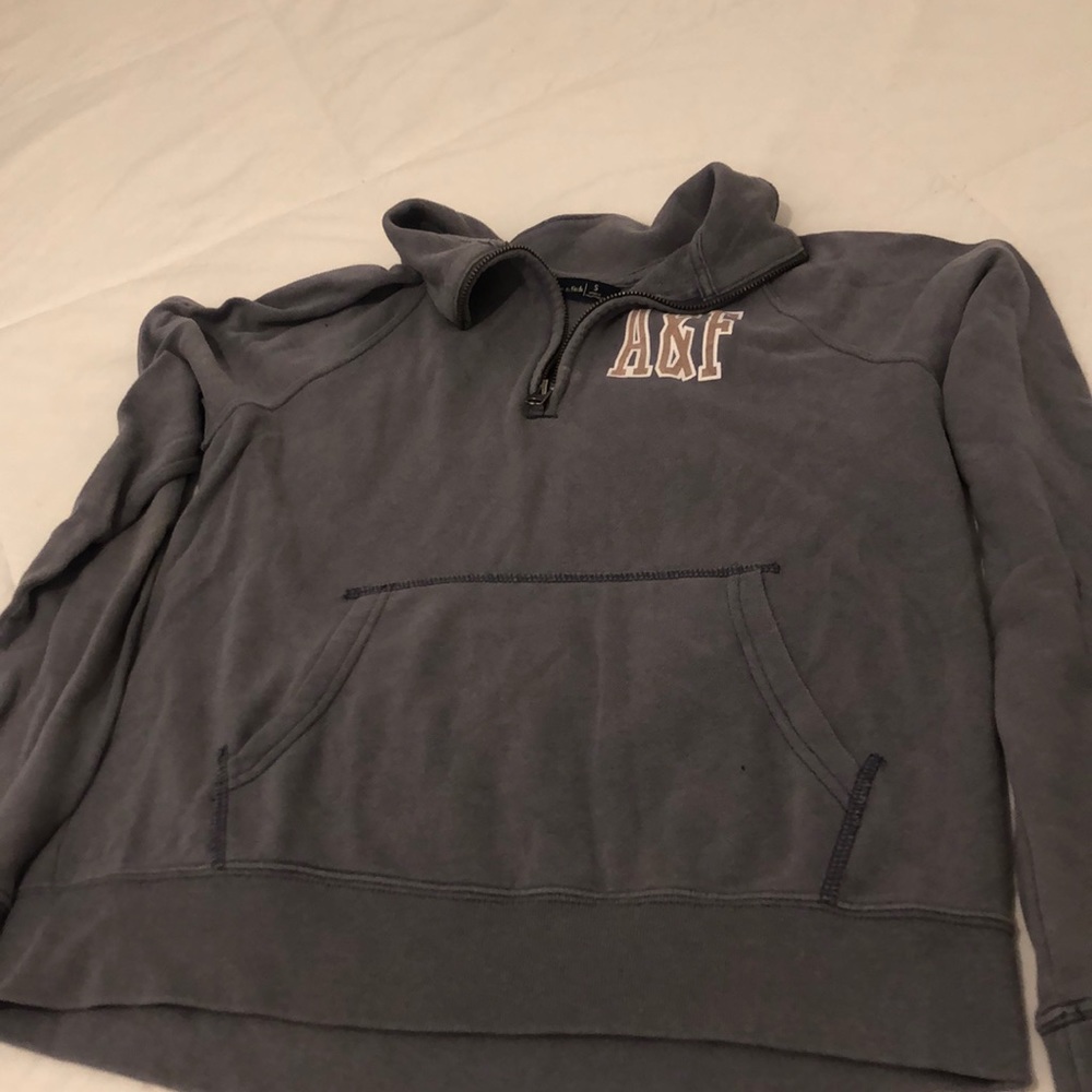 A&F sweater ladies